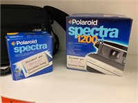 Polaroid specta 1200si