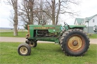Oliver 1650 Gas Tractor