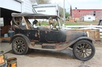 1920 Dodge Bros. Automobile