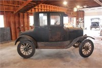 1923 Ford Model T - Automobile