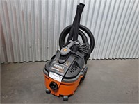 Ridgid 4 Gal. 5.0-Peak HP Portable Shop Vacuum