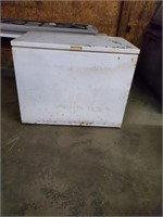 GENERAL ELECTRIC CHEST FREEZER