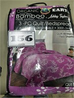NEW 3 pc Queen Quilt Bedspread