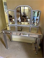 Lyra Vanity Set with Mirror by Willa Arlo