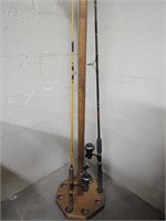 Fishing rod Stand, 2 Rods & Reels
