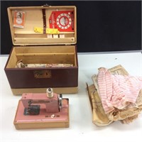 1959 KAY AN EE SEWING BOX