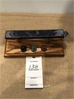 Old Marble Kioscope with 4 marbles
