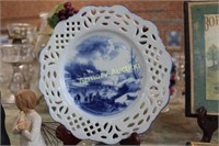 BLUE DECORATED RETICULATED RIM PLATE