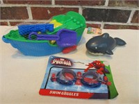 Kids NEW Goggles, Bath Toys & Shark