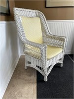 Bar Harbor White Wicker Arm Chair