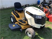 2014 Cub Cadet LTX1045 Lawn Mower