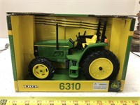 Ertl 1/16 John Deere 6310 tractor