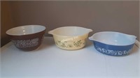 Pyrex Colored Small Dishes - X4