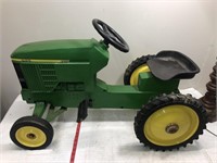 John Deere 7410 pedal tractor