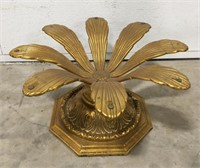 Metal sunflower end table(comes without glass)