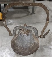 Vintage Cast Iron C.S. Bell and Hillsboro' O