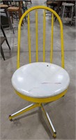 Retro Swivel Chair