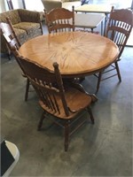 Oak Table with (4) Chairs
