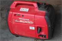 Honda 2000w EU2000I Generator