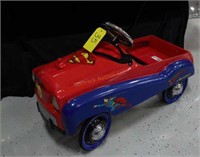 GEARBOX Superman Pedal Car - Pedal Power