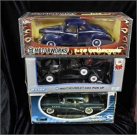 (3) 1:18 Scale Model Cars: Motorwork 1940 Ford