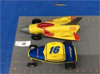 2 toy collectible cars