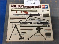 Military Miniatures US Infantry Weapons Set