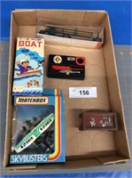 Matchbox Skybusters, Boat, Mini planes in case