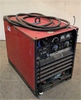 Lincoln Electric Welder DC-400