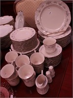 58 pieces Noritake china dinnerware, Southern