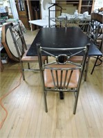 Courtland Collectibles Inventory Reduction Auction