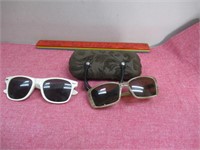 Sunglass & Holder