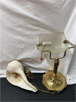 Portable lamp and huge shell