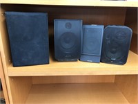 (4) speakers incl Wireless Recoton, Advent,