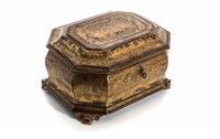 CHINESE EXPORT LACQUER CADDY