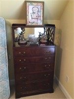 Gorgeous Chest of Drawers