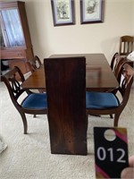 Antique Drop Leaf Table & 4 Chairs 2 Extra Leafs