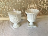 2 pieces Vintage Milk Glass (Brody Co Cleveland,