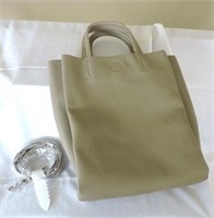 Medium Size Tope Bag With Shoulder Strap