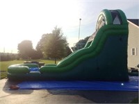 18ft tall green wet and dry slide