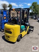 Forklift Komatsu 6000lb cap