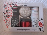 BAYLIS & HARDING SKIN SPA SET