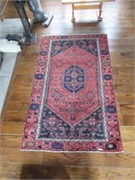WOOL HAND KNOTTED ACCENT RUG 77" X 44"
