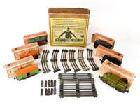6 Lionel O Gauge Trains, With Tracks