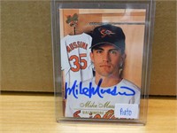 1994 Mike Mussina Autographed Baseball Card