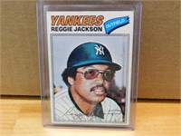 1977 Reggie Jackson Baseball Card
