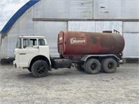 1975 Ford 8000 Cab Over Truck