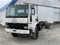 1987 Ford CF7000 Cab & Chassis Truck