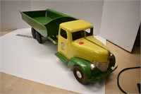 "Turner Toys " Metal Dump Truck 26" Long