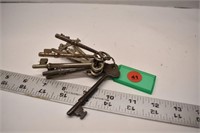 Ring Of Vintage Keys *SC